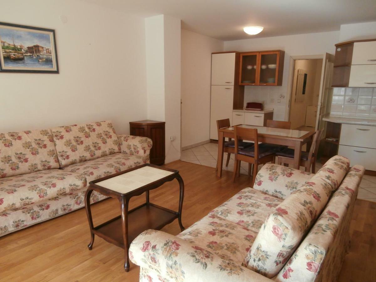 Miki Apartment Porec Ngoại thất bức ảnh